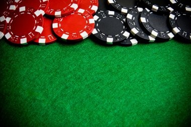 maxbet Teen Patti live-dealer studio with multi-camera feed and player interaction interface